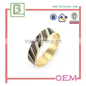 Supplier Jewelry Zinc Alloy Bracelet Wholesale thumbnail-2