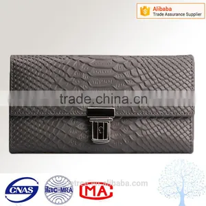 Embossed Snake Pattern in Second Grain Tough Leather Wallet With Lock thumbnail-3