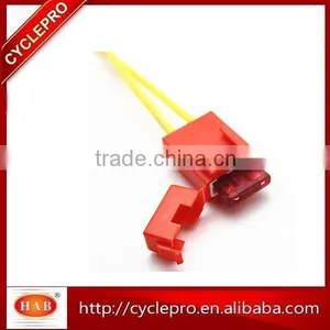 Universal Plastic Case Cable Fuse Holder Block Motorcycle Fuse Holder thumbnail-2