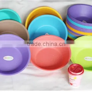 Red pp Multifunctional Portable Round Plastic Wash Basin Wholesale thumbnail-1