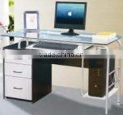 Beautiful Computer Desks thumbnail-1
