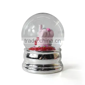 2015 Newest Elephant Plastic Snow Globe for Christmas thumbnail-2