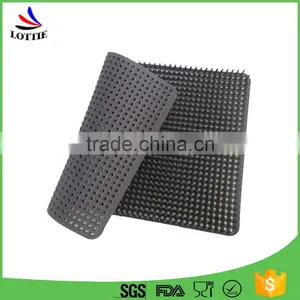 Chinese Manufacturers Black Rectangle Thicker Anti Slip Eco-Friendly Medical Silicone Pin Mat thumbnail-3