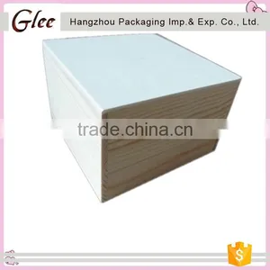 Beautiful and Classical Wooden Chinese Tea Box With Sliding Lid thumbnail-2