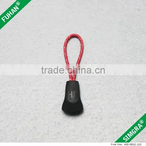 China Factory Custom Eco-friendly TPU Zipper Sliders thumbnail-3