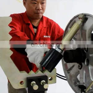 RSM695 Wheel Straightening Repair Machine thumbnail-5