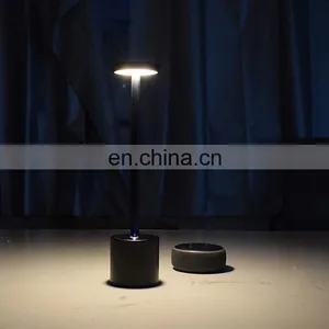 2021 New Products Modern Nordic Business Hotel Restaurant Table Lamp Rechargeable Cordless LED Desk Lamp thumbnail-4