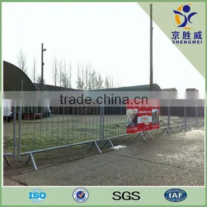 High Quality Road Steel Crowd Fence Barriers thumbnail-1
