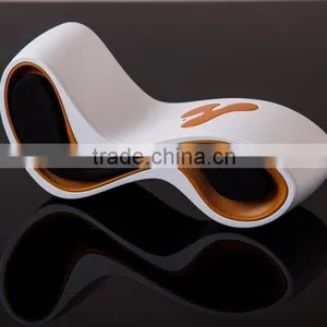 High Quality Mini 2200mAh Portable Stereo Bluetooth Speaker Support TF Card Playing With AUX Audio Input thumbnail-4