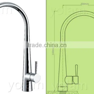 YL02327 New Design Single Handle Brass Kitchen Mixer thumbnail-2