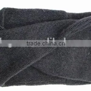 Solid Color Knitted Snood thumbnail-3