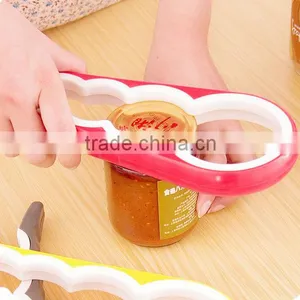 New Design Bottle Cap Opener Plastic Twist Cap Bottle Opener Cap Bottle Opener thumbnail-1