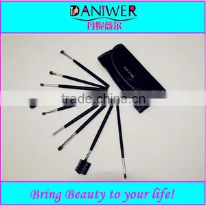 High Quality 9pcs Discount Makeup Brush Kits,Black Cosmetic Brush Set With Bag Free Sample thumbnail-1
