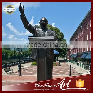 Life Size Bronze Speech Martin Luther King Statue At The Podium thumbnail-2