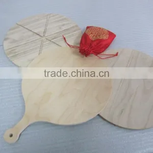 Wooden Paddle Chopping Board thumbnail-4