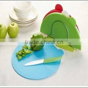Plastic Cutting Board Circle Folding Cutting Board thumbnail-1