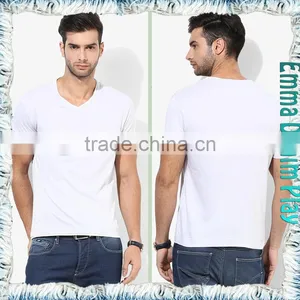 Basic Style Soft Pure White V Neck T-Shirt for Men thumbnail-3