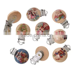 Round Christmas Pattern Wood Baby Pacifier Clips thumbnail-1