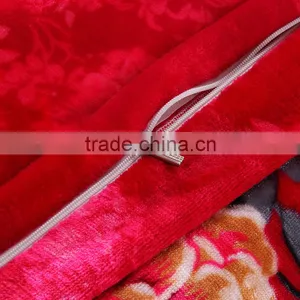 Newest Design Red Flower Pattern Home Use Flannel Fleece Quilt Cover Set Kids Bedroom Sets thumbnail-3