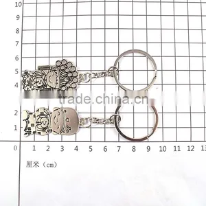 Wholesale Custom Keychains Wedding Invitation Wedding Gif Couple Key Chain thumbnail-4