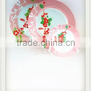Flowers in Full Bloom of Glass Plate is One of the Branches thumbnail-4