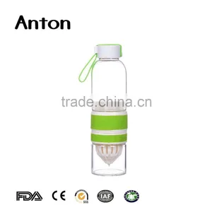 21oz Hot Sell Eco-friendly High-quality Glass Sport Water Bottle With Silicone Sleeve thumbnail-1