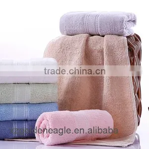 100% Cotton Bath Towel thumbnail-1