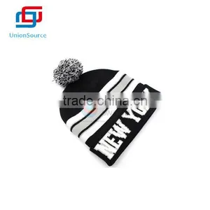 Hot Sale Acrylic Knitted Winter Hat With One Ball thumbnail-2
