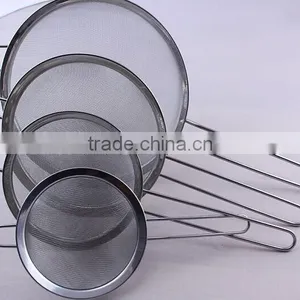 Metal Material and Stainless Steel Metal Type Tea Mesh Strainer Colander thumbnail-1