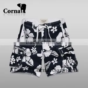 Colorful Beach Shorts With Good Quality and 100% Polyester thumbnail-4