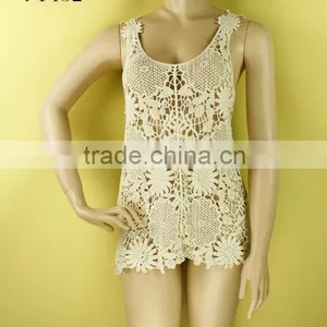 Fashionable Big Flower Hollow Out Vest Tops thumbnail-1