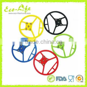 4 Sizes Anti-slip Silicone Shoe Spikes Grips, Snow Crampons, Hiking Cleats thumbnail-1