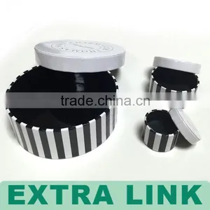 Custom Cardboard Printed T-shirt Packaging Tube thumbnail-3