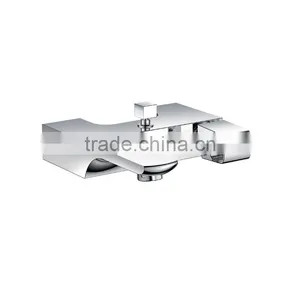 Single Lever Bath / Shower Mixer thumbnail-1