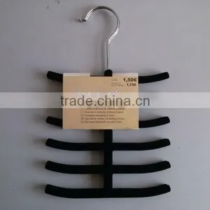 Plastic Hanger thumbnail-1