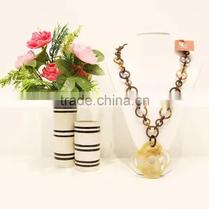 Wholesale Bull Horn Necklace, Water Buffalo Horn Jewelry Handmade in Vietnam thumbnail-1