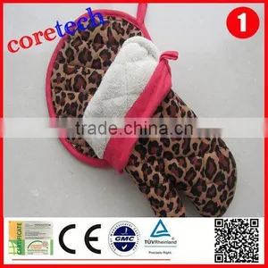 Popular Cheap Heat Resistant Food Grade Gloves, Oven Glove thumbnail-1