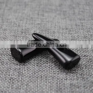 the Hom Resin Button for Coat thumbnail-2