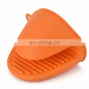 Cheap Household Kitchen Silicone Cooking Heat Resistant Mitts Microwave Oven Gloves thumbnail-5