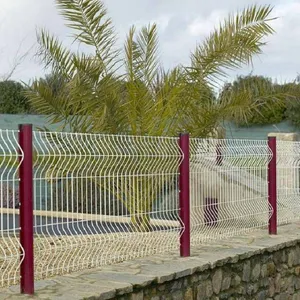 3D Curved Fence With 50mm x 50mm Mesh for Zoo and Wildlife Enclosures thumbnail-3