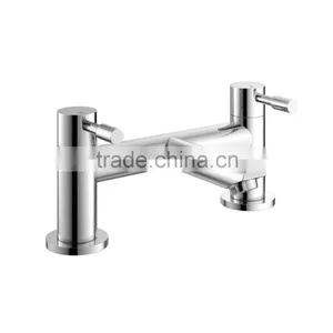 Contemporary One Handle Deck Mount Chrome Bathroom Sink Faucet Mixer Taps Single Hole Tall Curve Spout Bathtub Mixer Taps thumbnail-2