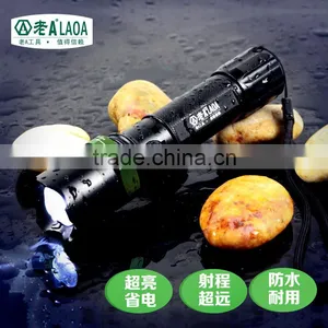 LED Strong Light Torch Flashlight Rechargealbe Fulgurite With Lifesaving Hammer thumbnail-2