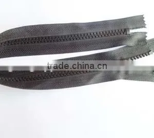 5# Plastic Derlin Zipper Fastener Close End Zipper Plastic Bottom Stop With Painted Auto-lock Slider Coate Zipper thumbnail-1
