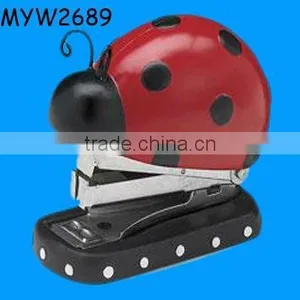 Ladybug Paper Resin Hand Fancy Hot Stapler thumbnail-1