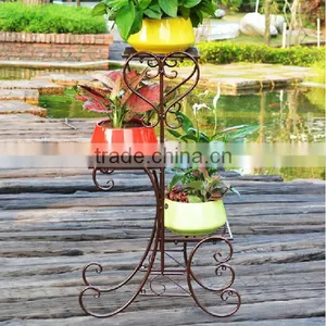 Unique Garden Decor Metal Display Rack thumbnail-1