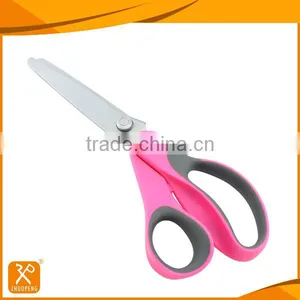 9.2" LFGB Soft PP+TPR Handle Stainlesss Steel ZigZag Fabric Scissors thumbnail-1