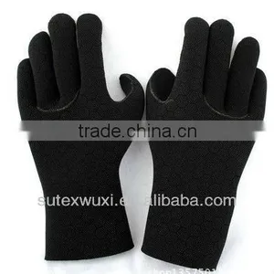Neoprene Waterproof Gloves thumbnail-1