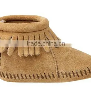 BYTCO Little Peanut Crib Shoe Back Flap Bootie (Infant) thumbnail-4
