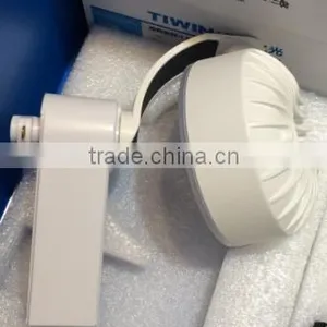 TIWIN 15W 3000K Commercial LED Track Light With White Body thumbnail-4