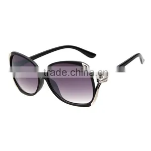 2015 Wholesale Italy Designer Replica Sunglasses Promotion Sun Glass thumbnail-1